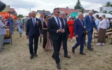ŚWIĘTO PLON&Oacute;W W BRZEŹNICY &ndash; DOŻYNKI GMINY KOZIENICE 2025 40