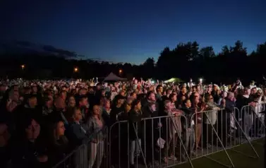 Z SZACUNKIEM DLA CHLEBA, Z DUMĄ O ROLNIKACH 5