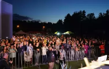 Z SZACUNKIEM DLA CHLEBA, Z DUMĄ O ROLNIKACH 7
