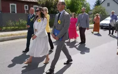 Z SZACUNKIEM DLA CHLEBA, Z DUMĄ O ROLNIKACH 148