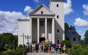 Z SZACUNKIEM DLA CHLEBA, Z DUMĄ O ROLNIKACH 156
