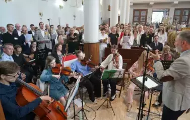 Z SZACUNKIEM DLA CHLEBA, Z DUMĄ O ROLNIKACH 160