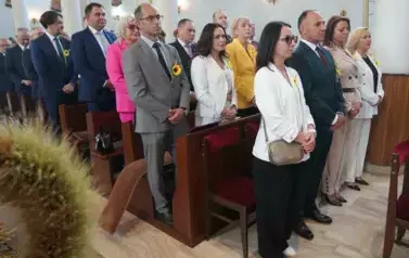 Z SZACUNKIEM DLA CHLEBA, Z DUMĄ O ROLNIKACH 174