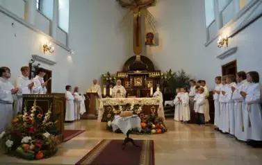 Z SZACUNKIEM DLA CHLEBA, Z DUMĄ O ROLNIKACH 175