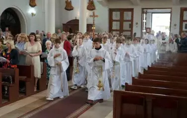Z SZACUNKIEM DLA CHLEBA, Z DUMĄ O ROLNIKACH 177