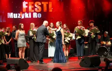 FESTIWAL IM. BOGUSŁAWA KLIMCZUKA 2025 &ndash; POWIAT KOZIENICKI FUNDATOREM JEDNEJ Z NAGR&Oacute;D 7