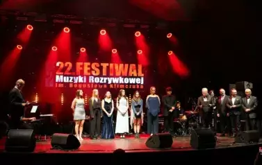 FESTIWAL IM. BOGUSŁAWA KLIMCZUKA 2025 &ndash; POWIAT KOZIENICKI FUNDATOREM JEDNEJ Z NAGR&Oacute;D 14