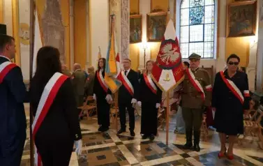 UCZCILI PAMIĘĆ PODPORUCZNIKA MICHAŁA GUMIŃSKIEGO &bdquo;CEZARA&rdquo; 24
