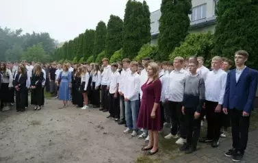 ROZPOCZĘCIE ROKU SZKOLNEGO W PLAC&Oacute;WKACH OŚWIATOWYCH POWIATU KOZIENICKIEGO 8