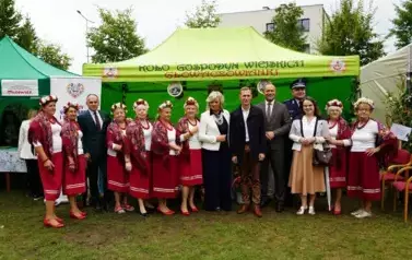 VI PRZEGLĄD K&Oacute;Ł GOSPODYŃ WIEJSKICH ZIEMI KOZIENICKIEJ &ndash; SMAKI ZIEMI KOZIENICKIEJ ORAZ OKRĘGOWY DZIEŃ DZIAŁKOWCA 12