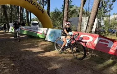 XIII MISTRZOSTWA POWIATU KOZIENICKIEGO W KOLARSTWIE MTB &ndash; SPORTOWE EMOCJE I SZYBKIE TEMPO! 11