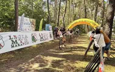 XIII MISTRZOSTWA POWIATU KOZIENICKIEGO W KOLARSTWIE MTB &ndash; SPORTOWE EMOCJE I SZYBKIE TEMPO! 15