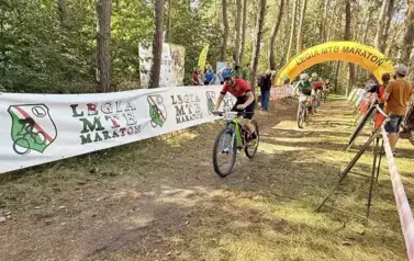 XIII MISTRZOSTWA POWIATU KOZIENICKIEGO W KOLARSTWIE MTB &ndash; SPORTOWE EMOCJE I SZYBKIE TEMPO! 18