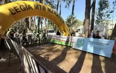 XIII MISTRZOSTWA POWIATU KOZIENICKIEGO W KOLARSTWIE MTB &ndash; SPORTOWE EMOCJE I SZYBKIE TEMPO! 27
