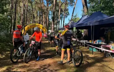 XIII MISTRZOSTWA POWIATU KOZIENICKIEGO W KOLARSTWIE MTB &ndash; SPORTOWE EMOCJE I SZYBKIE TEMPO! 35