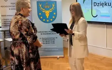 &bdquo;KRAINA 5 ZMYSŁ&Oacute;W&rdquo; JUŻ OTWARTA! NOWY OGR&Oacute;D SENSORYCZNY I ŚWIĘTO EDUKACJI W PORADNI 9