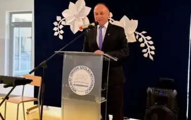 WYCHOWAWCOM I NAUCZYCIELOM - Z WDZIĘCZNOŚCIĄ I SERCEM - ŚWIĘTO EDUKACJI W SOSW 11