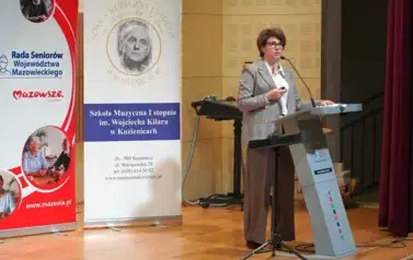 SENIORZY W CENTRUM UWAGI &ndash; KONFERENCJA W KOZIENICACH 2