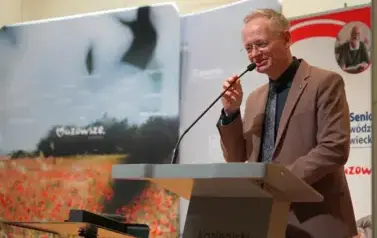 SENIORZY W CENTRUM UWAGI &ndash; KONFERENCJA W KOZIENICACH 10