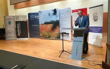 SENIORZY W CENTRUM UWAGI &ndash; KONFERENCJA W KOZIENICACH 12
