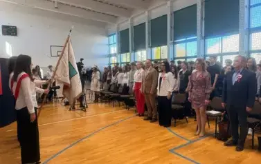 W HOŁDZIE LEGIONOM POLSKIM - SZKOLNE OBCHODY DNIA PATRONA 14