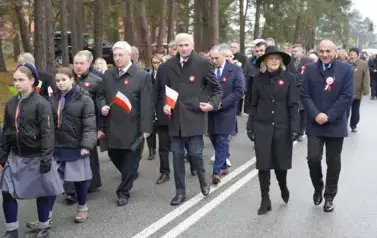 WSP&Oacute;LNA MOWA, WSP&Oacute;LNA ZIEMIA, WSP&Oacute;LNA PAMIĘĆ, CZYLI KOZIENICKIE OBCHODY NARODOWEGO ŚWIĘTA NIEPODLEGŁOŚCI 76