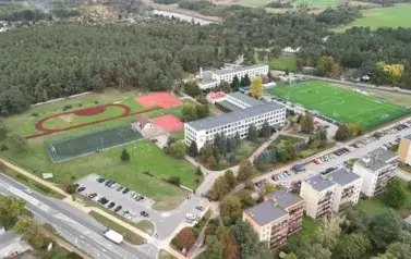PODPISANO UMOWĘ NA TERMOMODERNIZACJĘ ZESPOŁU SZK&Oacute;Ł NR 1 IM. LEGION&Oacute;W POLSKICH W KOZIENICACH  7