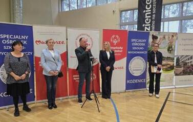 XIX TURNIEJ BADMINTONA  OLIMPIAD SPECJALNYCH W KOZIENICACH 20