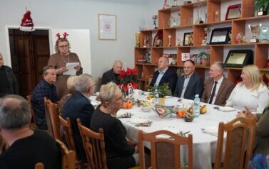 ŚWIĄTECZNE SPOTKANIE KOŁA PZN &ndash; WSP&Oacute;LNA TRADYCJA I ŻYCZENIA 9