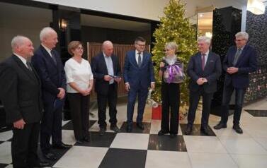 2025.12.12 - ŚWIĄTECZNE CHWILE U ENERGICNZYCH EMERYT&Oacute;W 10