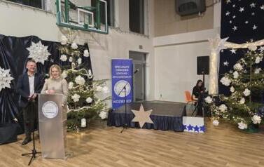 2025.12.16 - ŚWIĄTECZNE SPOTKANIE PEŁNE WZRUSZEŃ  6