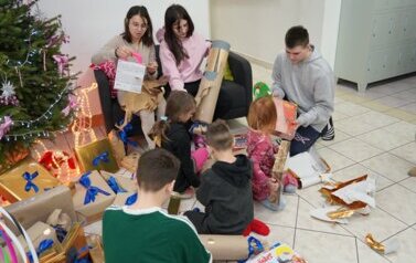 2025.12.22 - PRZEDŚWIĄTECZNA, PEŁNA RADOŚCI, WIZYTA W PANDZIE 11