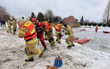 2026.01.15 - ZIMOWE ĆWICZENIA RATOWNICZE STRAŻAK&Oacute;W 5