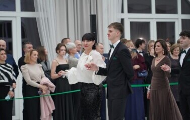 WIECZ&Oacute;R TRADYCJI, WZRUSZEŃ I RADOŚCI 45
