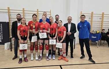09.03.2026 - MŁODE SIATKARSKIE TALENTY W AKCJI - PEŁEN SPORTOWYCH EMOCJI TURNIEJ CZW&Oacute;REK W PSP NR 3 15