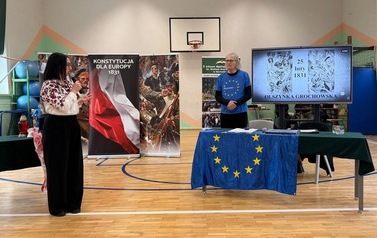 08.04.2026 - OLGIERD ŁUKASZEWICZ W &bdquo;ZIELONYM LICEUM&rdquo; - O EUROPIE, HISTORII I PRZYSZŁOŚCI MŁODYCH 5