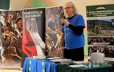08.04.2026 - OLGIERD ŁUKASZEWICZ W &bdquo;ZIELONYM LICEUM&rdquo; - O EUROPIE, HISTORII I PRZYSZŁOŚCI MŁODYCH 14