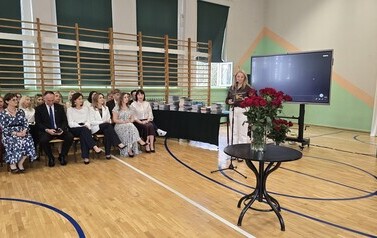 27.04.2026 - CZAS POŻEGNAŃ I NOWYCH WYZWAŃ - MATURZYŚCI KOŃCZĄ ROK SZKOLNY 8