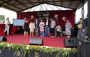 01.06.2026 - PIĄTE URODZINY KLUBU SENIOR+ W GŁOWACZOWIE PEŁNE WZRUSZEŃ, MUZYKI I WSP&Oacute;LNEJ ZABAWY 30