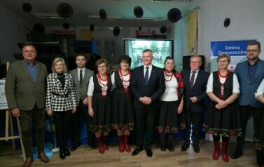 OTWARCIE ŚWIETLICY WIEJSKIEJ W OLEKSOWIE PO RENOWACJI 1