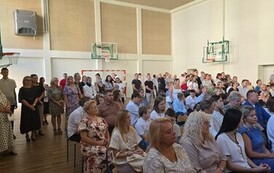 01.09.2026 - NOWY ROK SZKOLNY ROZPOCZĘTY. NAJLEPSI MATURZYŚCI NAGRODZENI 10
