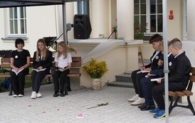 04.09.2026 - &bdquo;DZIADY&rdquo; W OGRODZIE BIBLIOTEKI - KOZIENICKIE NARODOWE CZYTANIE 2026 11