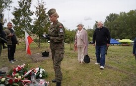 14.09.2026 - UROCZYSTOŚCI PATRIOTYCZNE PRZY POMNIKU KPR. M. OKURZAŁEGO W ZAJEZIERZU 4