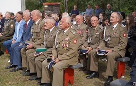 14.09.2026 - UROCZYSTOŚCI PATRIOTYCZNE PRZY POMNIKU KPR. M. OKURZAŁEGO W ZAJEZIERZU 24