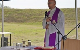 14.09.2026 - UROCZYSTOŚCI PATRIOTYCZNE PRZY POMNIKU KPR. M. OKURZAŁEGO W ZAJEZIERZU 30