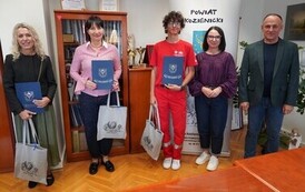 18.09.2026 - SZKOLNA GRUPA MEDYCZNA I LO - MŁODZIEŻ Z PASJĄ DO POMAGANIA  1