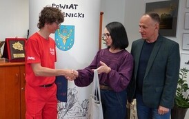 18.09.2026 - SZKOLNA GRUPA MEDYCZNA I LO - MŁODZIEŻ Z PASJĄ DO POMAGANIA  9