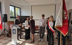 09.10.2026 - ŚWIĘTO NAUCZYCIELI I PRACOWNIK&Oacute;W OŚWIATY W ZS NR 1 W KOZIENICACH 32