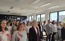 09.10.2026 - ŚWIĘTO NAUCZYCIELI I PRACOWNIK&Oacute;W OŚWIATY W ZS NR 1 W KOZIENICACH 40