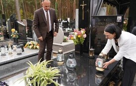 Z szacunkiem wspominamy, z wdzięcznością pamiętamy... 3